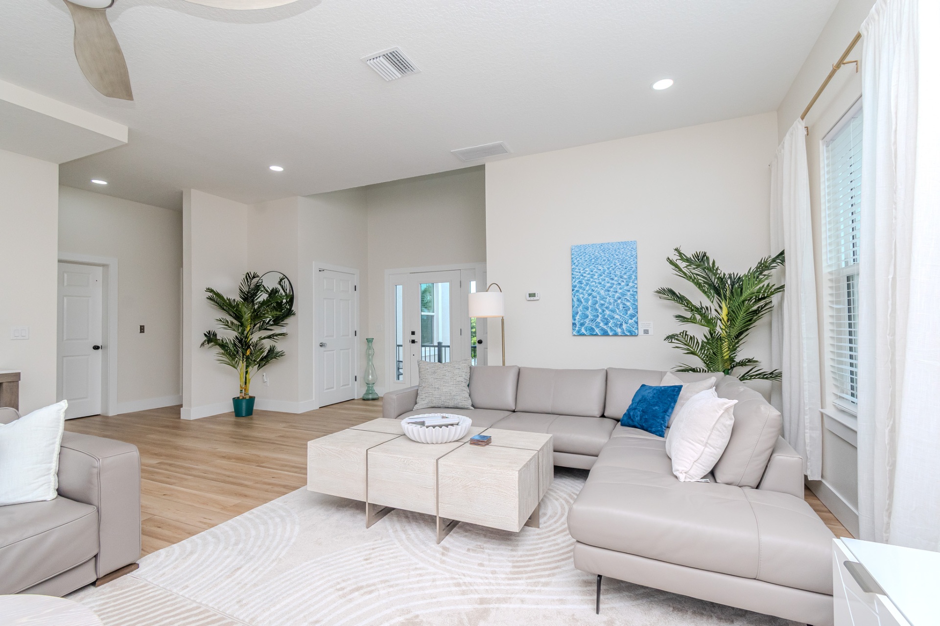 living room — One Six Redington